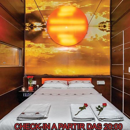 Motel Porto Dos Casais Порту Алегри Екстериор снимка