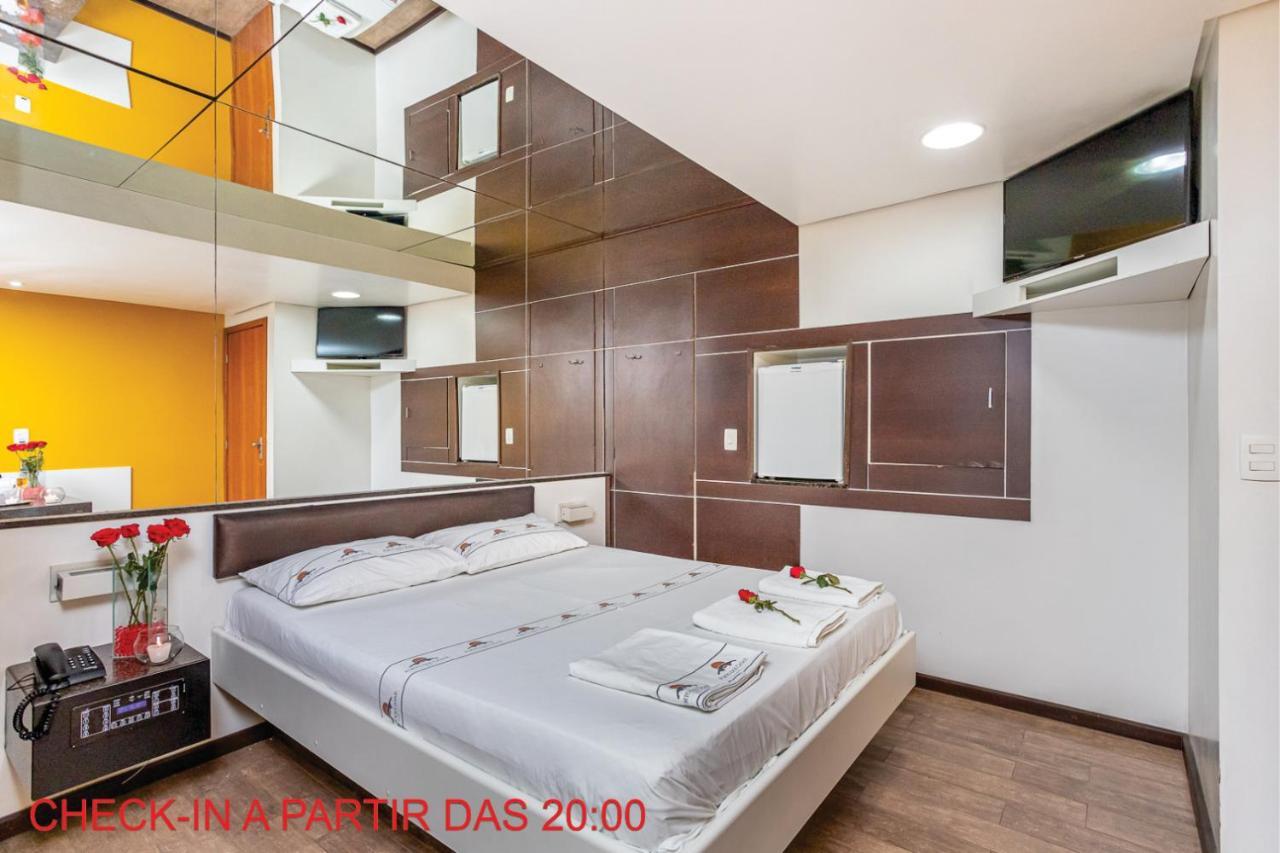 Motel Porto Dos Casais Порту Алегри Екстериор снимка